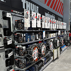 Esterno del negozio Bep's Vicenza di sera