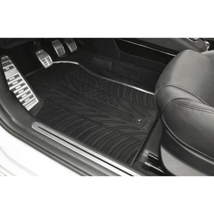 Tappeti in gomma-Pvc specifico Fiat 500L - LAMPA