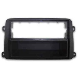 Installazione Mascherina 2 din Volkswagen Golf V, Passat, Touran - PHONOCAR